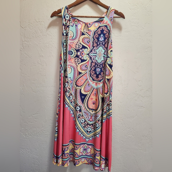 Hershe Dresses & Skirts - HERSHE Paisley Print A-line Tunic Sleeveless Dress